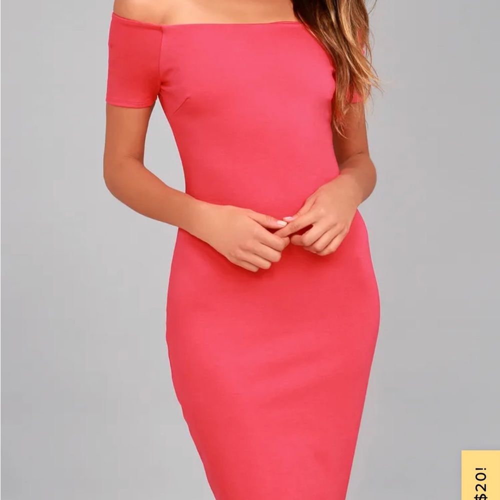Me Oh My Fuchsia Off-the-Shoulder Bodycon Dress